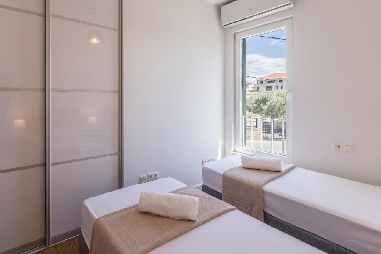 Villa Trogir Exterior photo