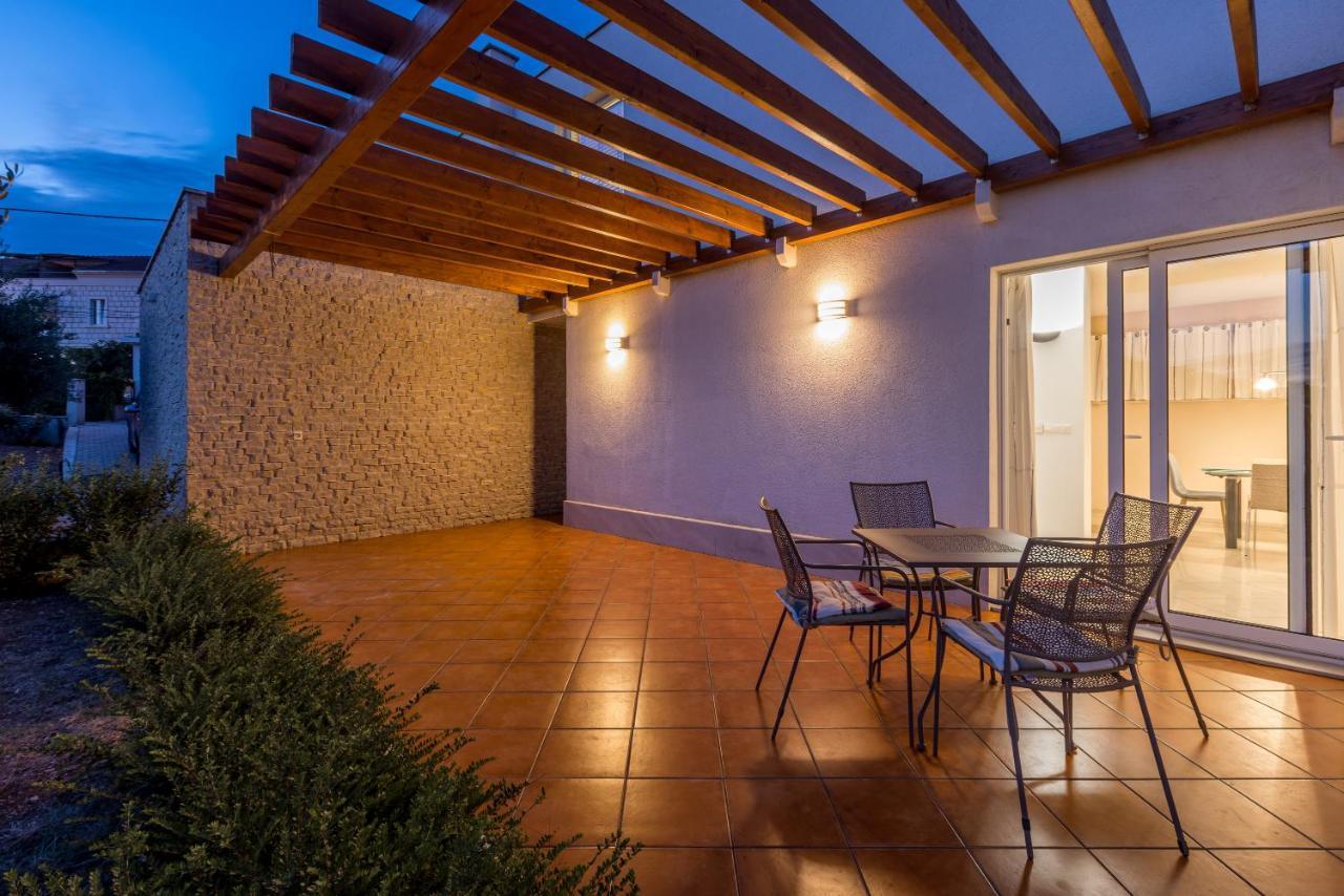 Villa Trogir Exterior photo